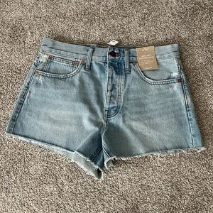 Madewell mid rise jean shorts size 27